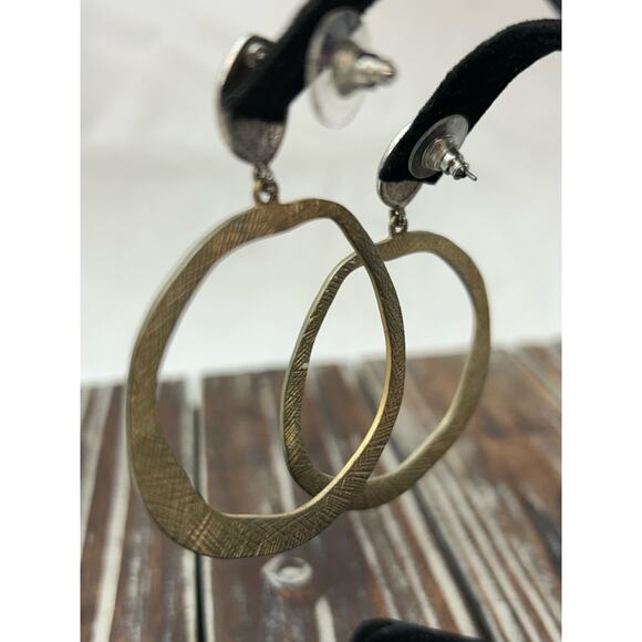 Women's Gold Drop Dangle Earrings Boho Modern GUC - Picture 2 of 4